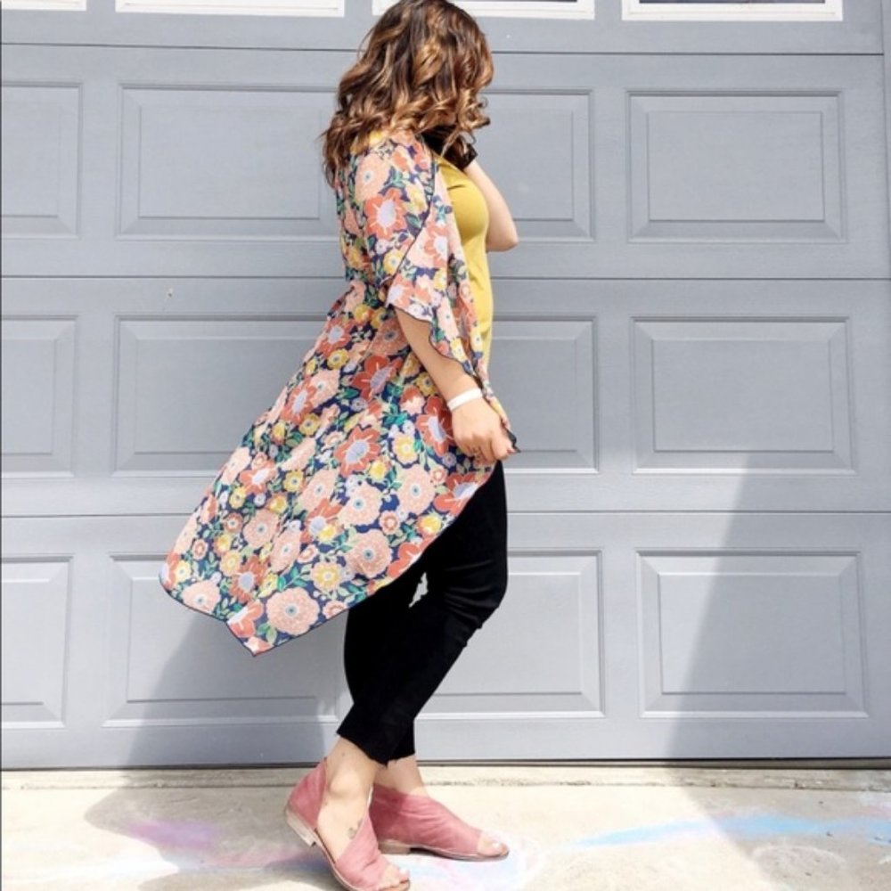 LULAROE Simply Comfortable Kimono Top LARGE
